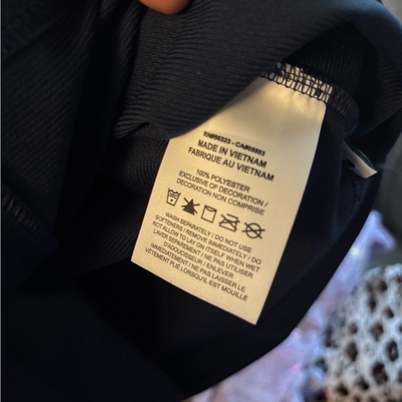 Nike Navy Blue and White Button-Up Shirt NWT Mens small - Picture 5 of 6